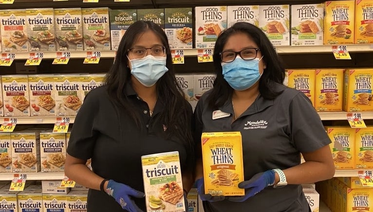 Sisters Maritza and Cristina Rangel