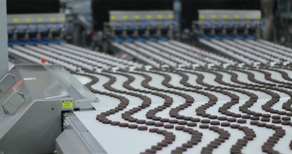 Oreo production line